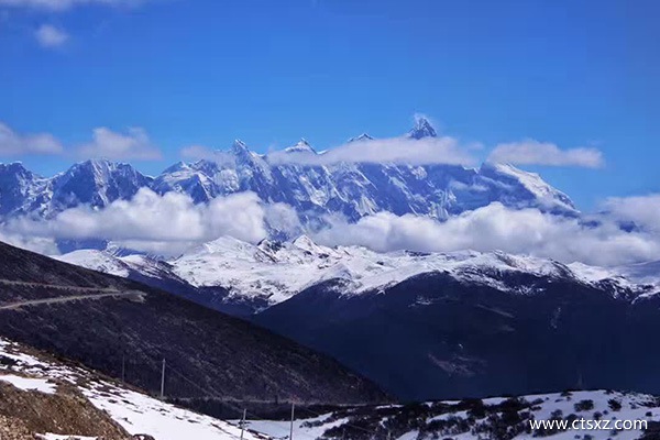 南迦巴瓦峰